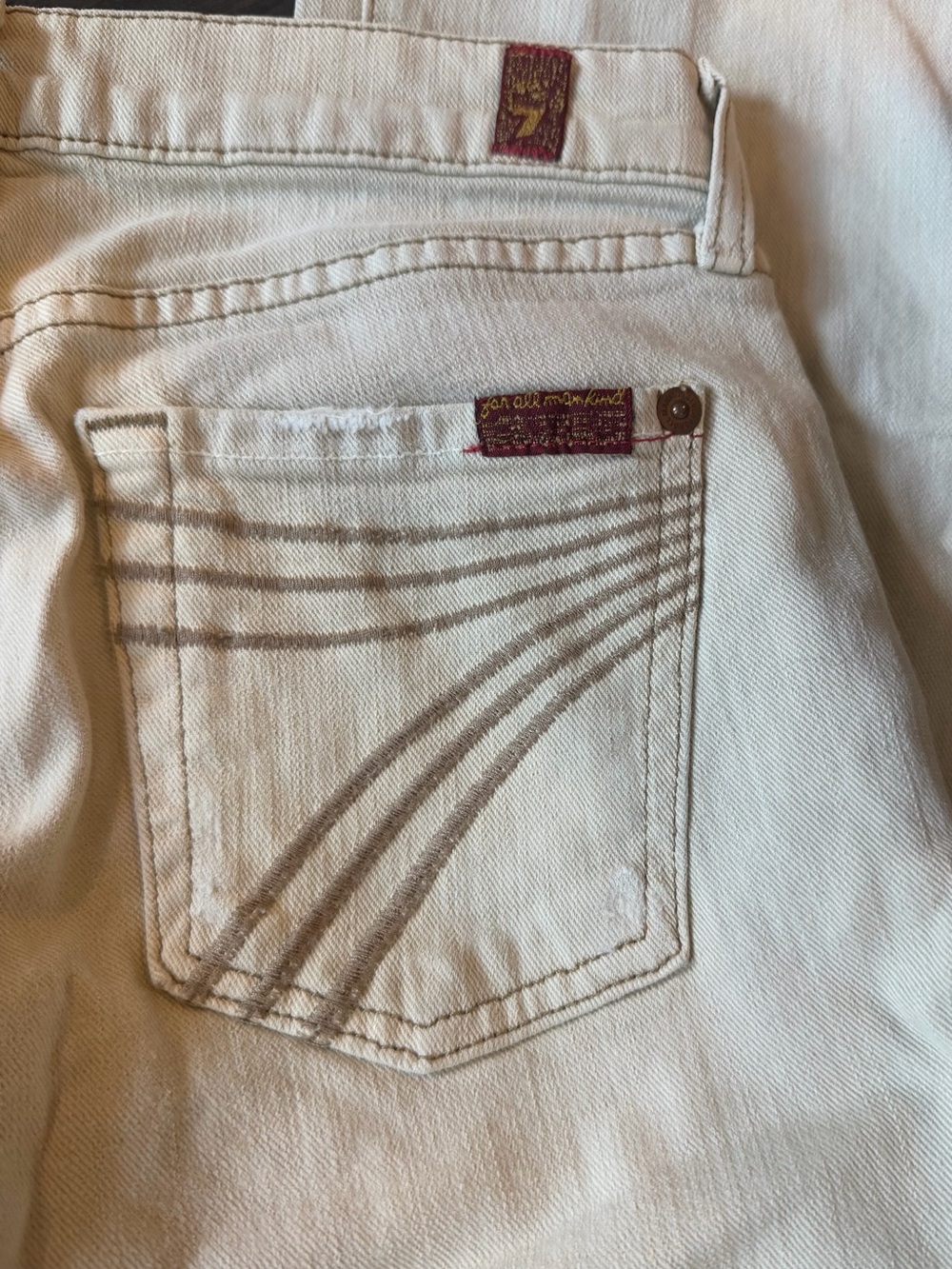 7 for all mankind // Women’s Cream Bootcut Jeans